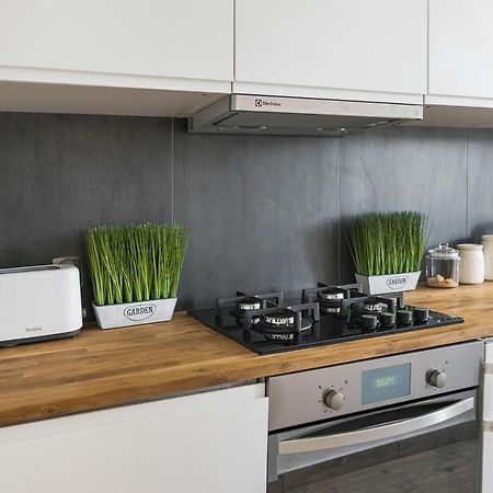 Cozy Apartment In The Centre Of Warsaw, Metro, Wi-Fi - By Hik Apartments Bagian luar foto