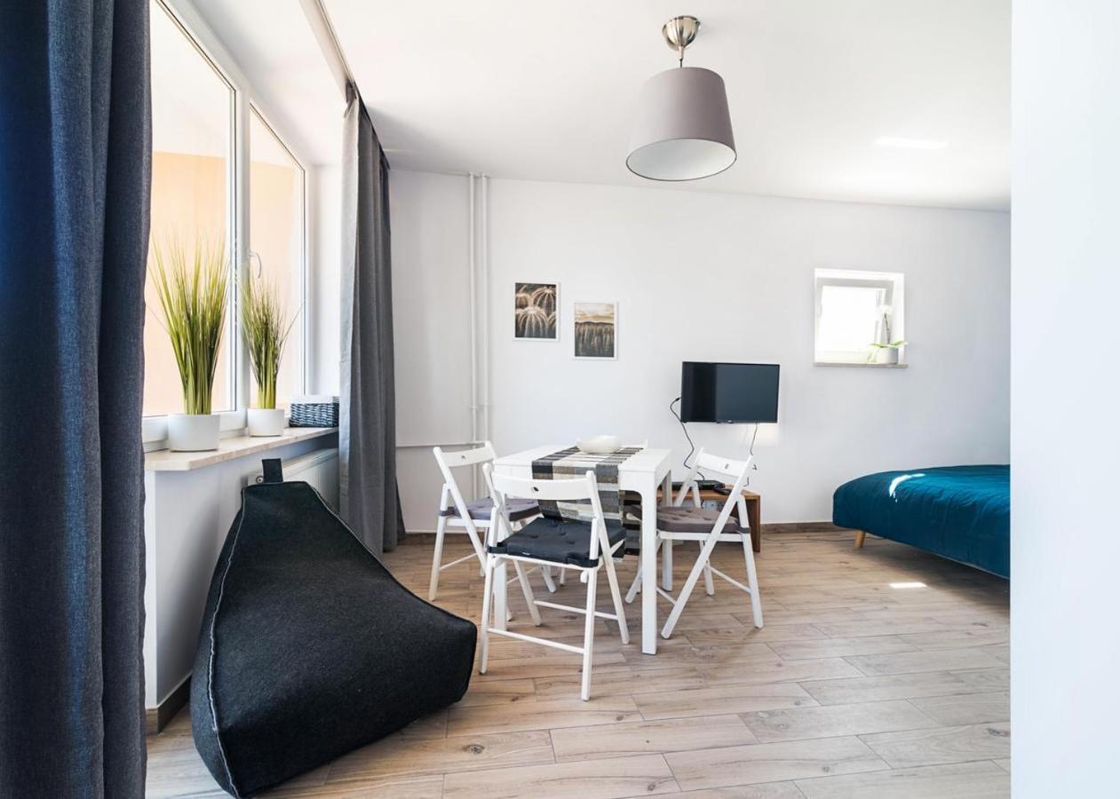 Cozy Apartment In The Centre Of Warsaw, Metro, Wi-Fi - By Hik Apartments Bagian luar foto