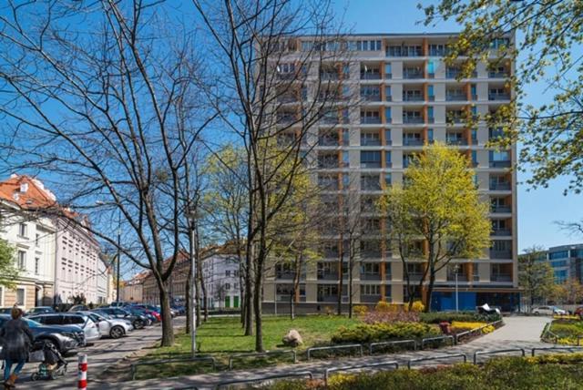 Cozy Apartment In The Centre Of Warsaw, Metro, Wi-Fi - By Hik Apartments Bagian luar foto